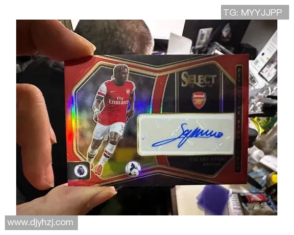 球星卡黑盒足球：揭秘收藏市场中的新兴热潮与投资价值